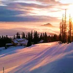 Lakeside Petzen Glamping Resort Unterlibitsch