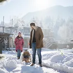 Lakeside Petzen Glamping *