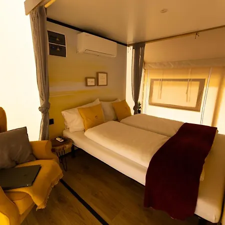 Lakeside Petzen Glamping Üdülőközpont Unterlibitsch