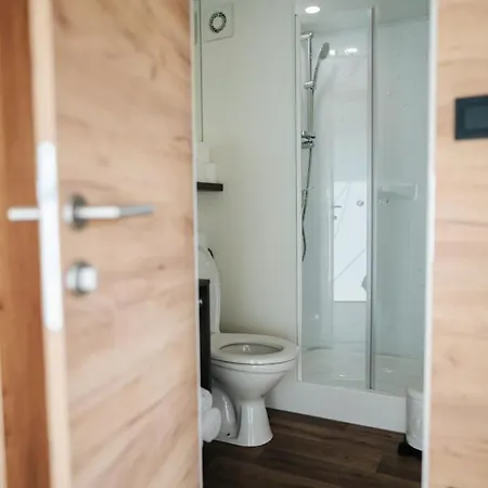 Resort Lakeside Petzen Glamping *