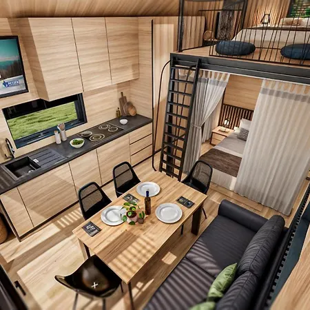 אתר נופש Lakeside Petzen Glamping *