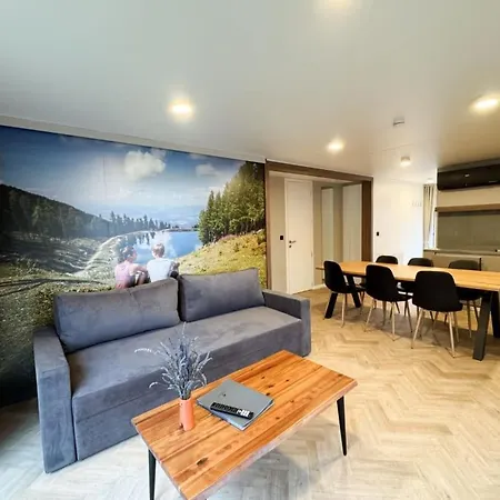 Lakeside Petzen Glamping Unterlibitsch