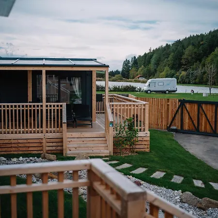 Resort Lakeside Petzen Glamping *
