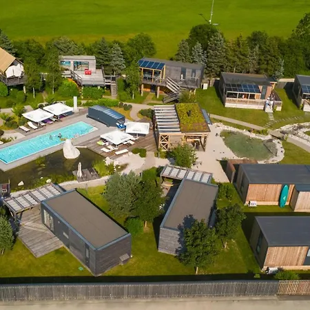 Lakeside Petzen Glamping Unterlibitsch