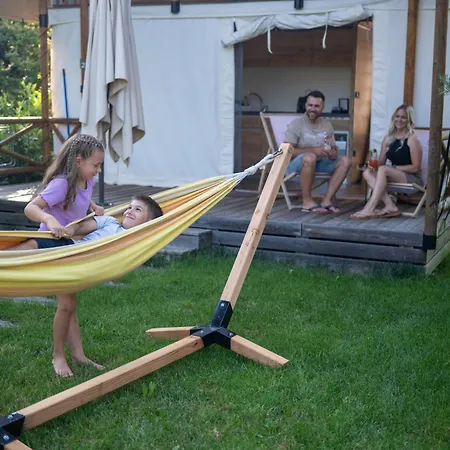 Resort Lakeside Petzen Glamping *