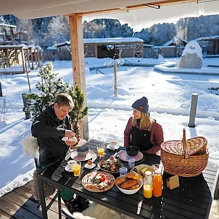 Lakeside Petzen Glamping Resort Unterlibitsch