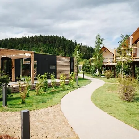 Lakeside Petzen Glamping Resort Unterlibitsch