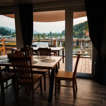 Resort Lakeside Petzen Glamping Unterlibitsch