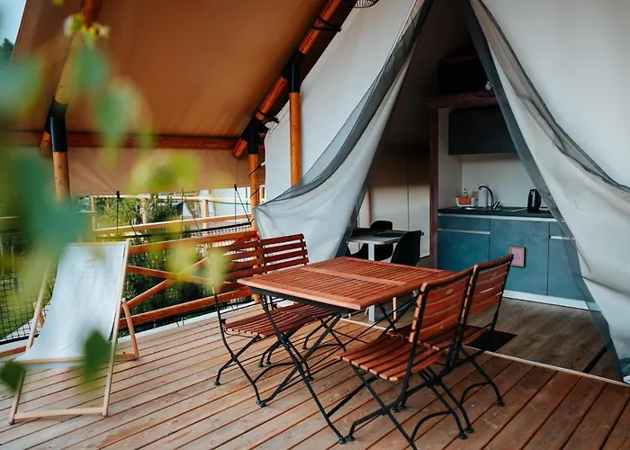 Lakeside Petzen Glamping