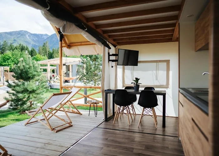 Lakeside Petzen Glamping *