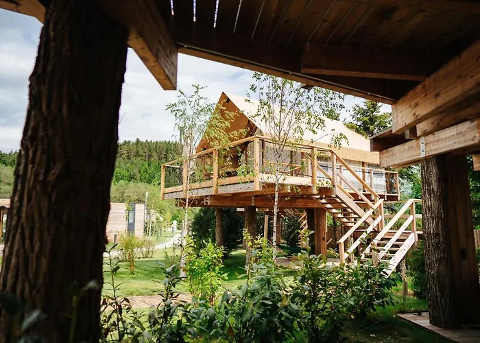 Lakeside Petzen Glamping Ośrodek wypoczynkowy *