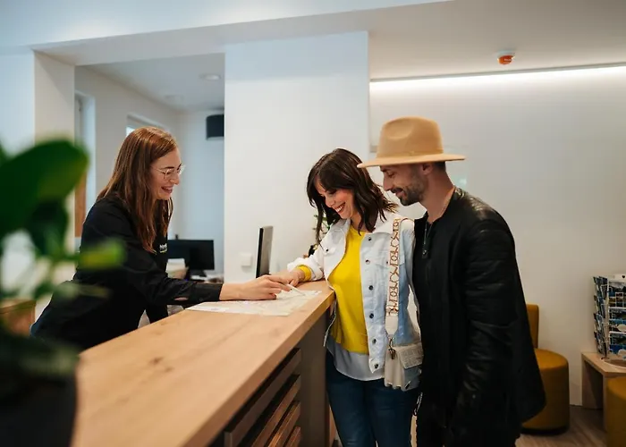 Lakeside Petzen Glamping *