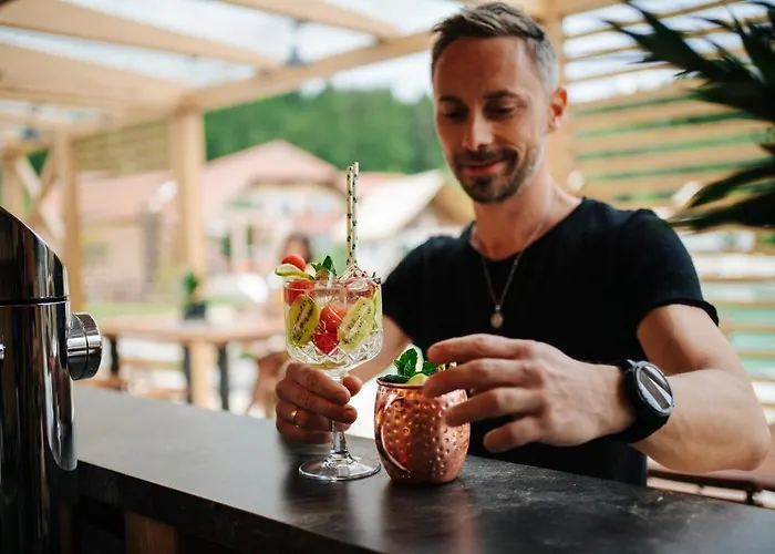 Lakeside Petzen Glamping Ośrodek wypoczynkowy *