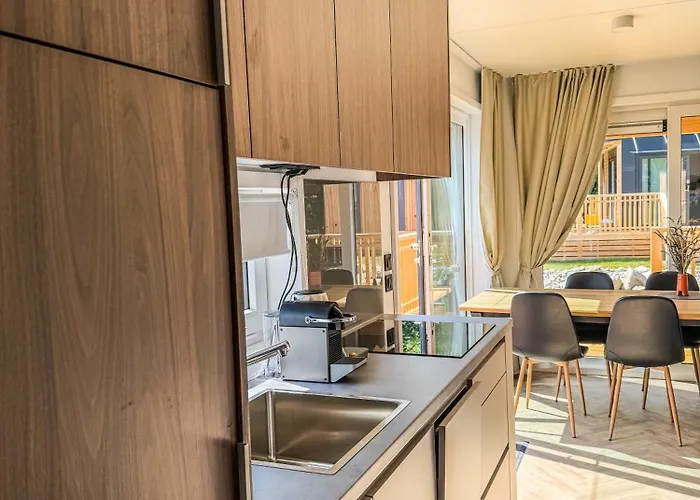 Lakeside Petzen Glamping Resort Unterlibitsch