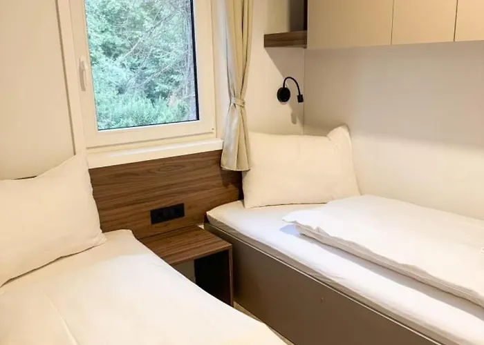 Resort Lakeside Petzen Glamping *